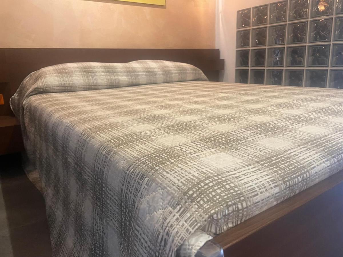 Be Your Home - Grazioso Monolocale Tra Porto E Stazione Чивитавекия Екстериор снимка